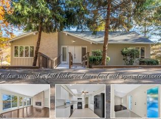 10 Florence St, Stanhope, NJ 07874