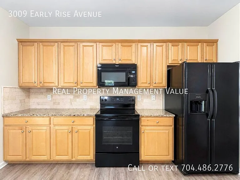 3009 Early Rise Ave — Photo 10