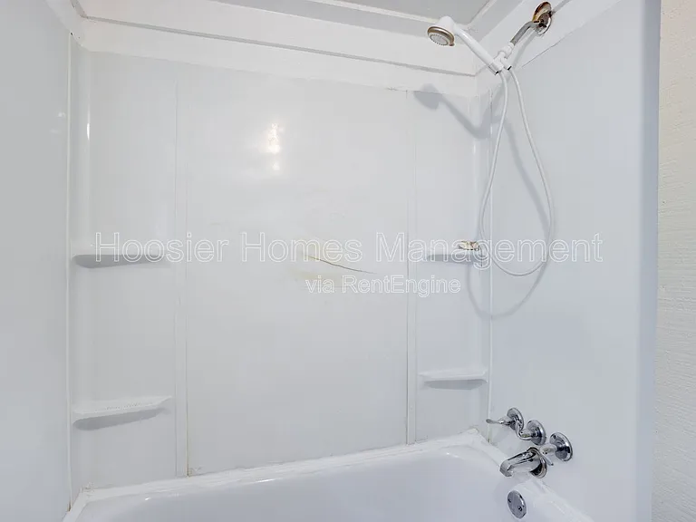2511 Turner Ave — Photo 12