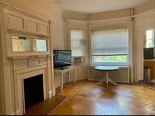 Rented by Living New York | media 1