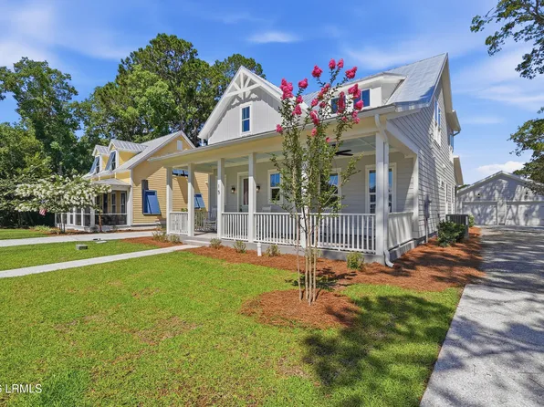 15 Stoney Island Dr, Beaufort, SC 29907