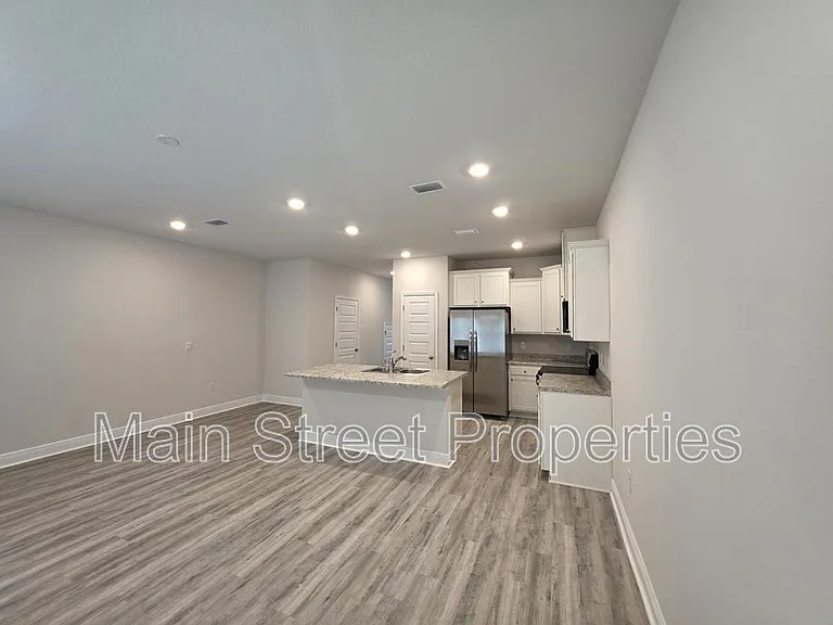9011 Golden Eye Dr — Photo 6