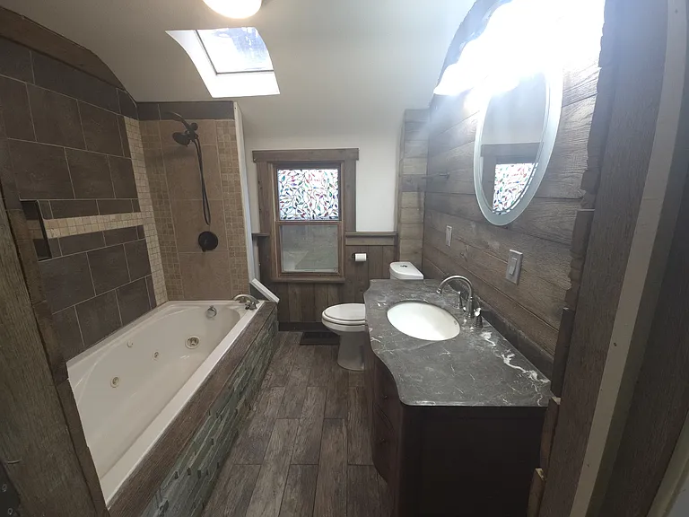 1430 Frederick Blvd — Photo 21