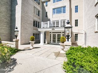 2 Homestead Ln UNIT 407, Greenwich, CT 06831