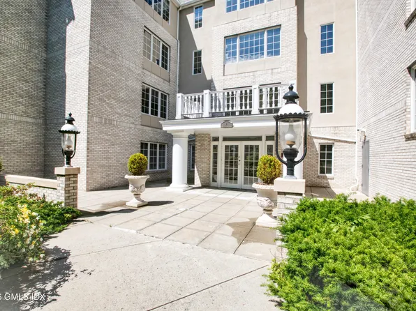 2 Homestead Ln Unit 407, Greenwich, CT 06831