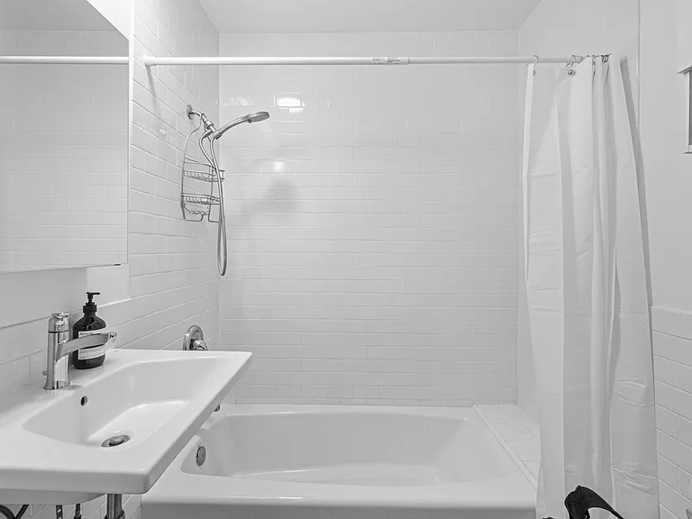 706 N La Fayette Park Pl — Photo 25
