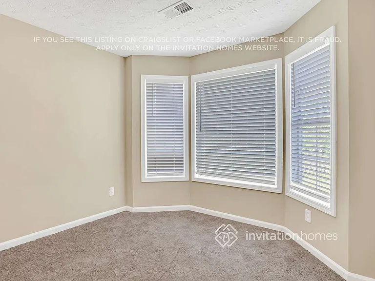 7754 Providence Point Way — Photo 8