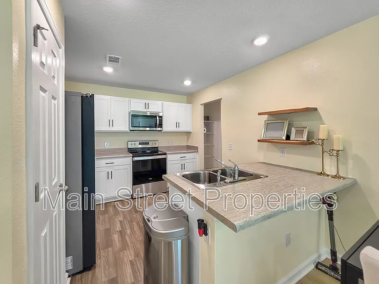 6465 June Bug Dr — Photo 7