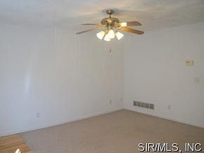 4th image of 517 Ponderosa Ave APT 5