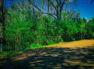 N Chestnut St, McComb, MS 39648