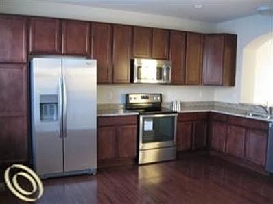 3rd image of 44650 Ellery Ln #1