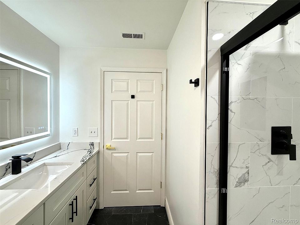 18107 Chesapeake Cir, photo 28
