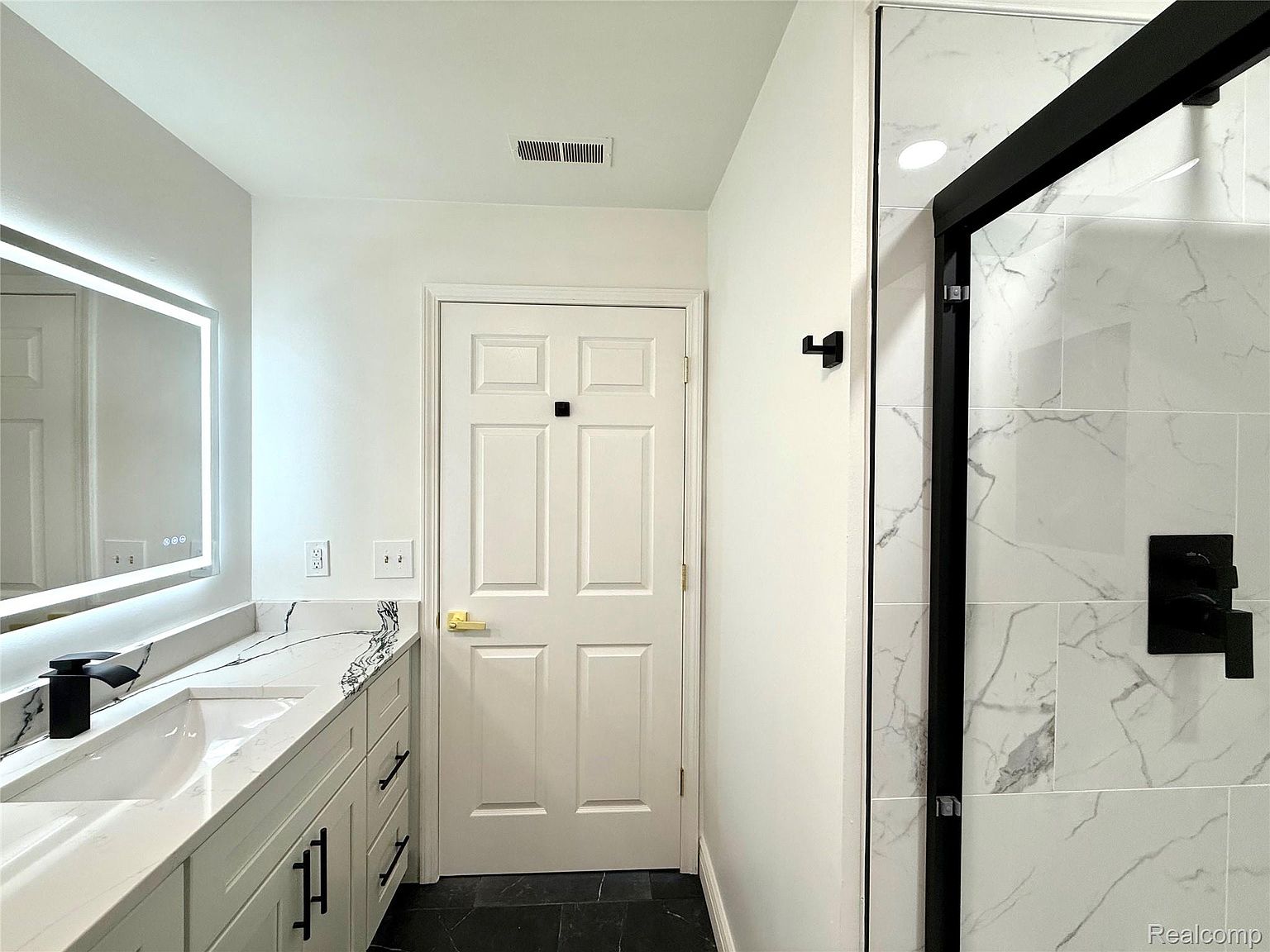 18107 Chesapeake Cir, photo 28