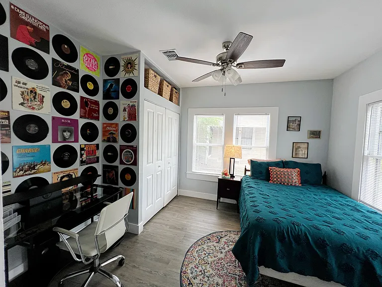 715 W Hollywood Ave #2 — Photo 12