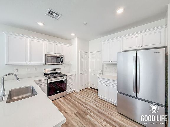 5th image of 24159 Verin St