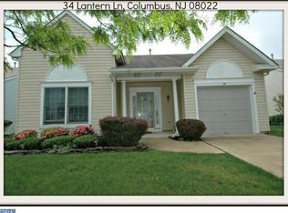 34 Lantern Ln, Columbus, NJ 08022