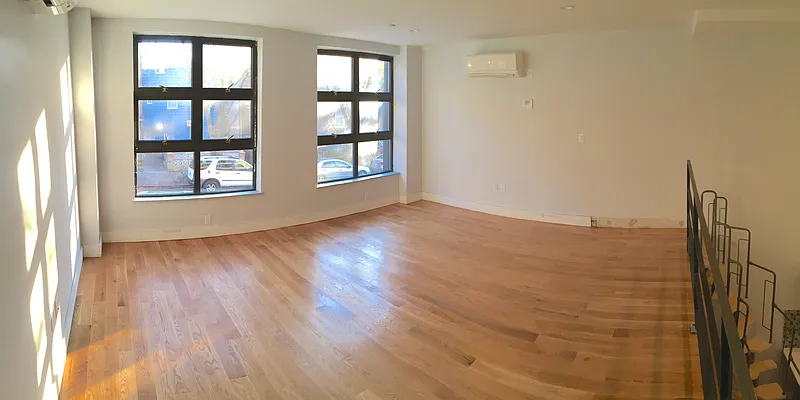 Rented by HCO NY | media 10