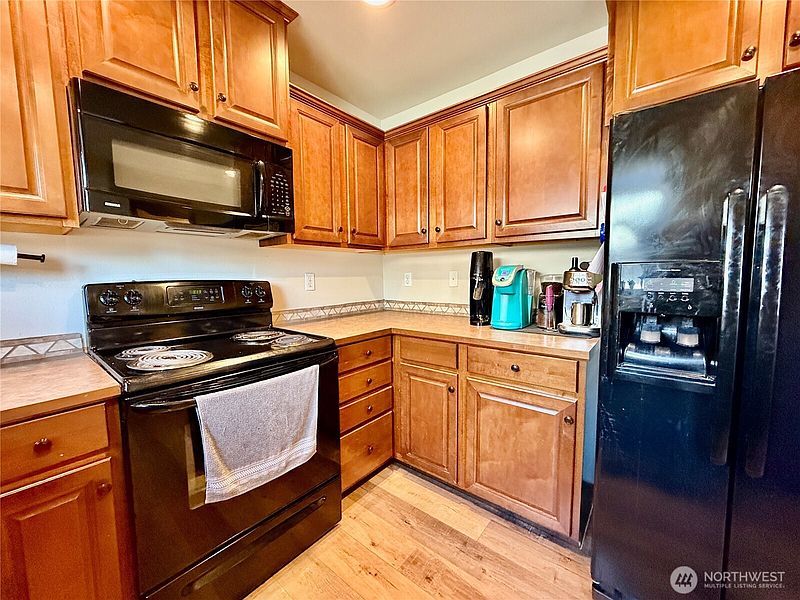 3rd image of 316 Helen Street