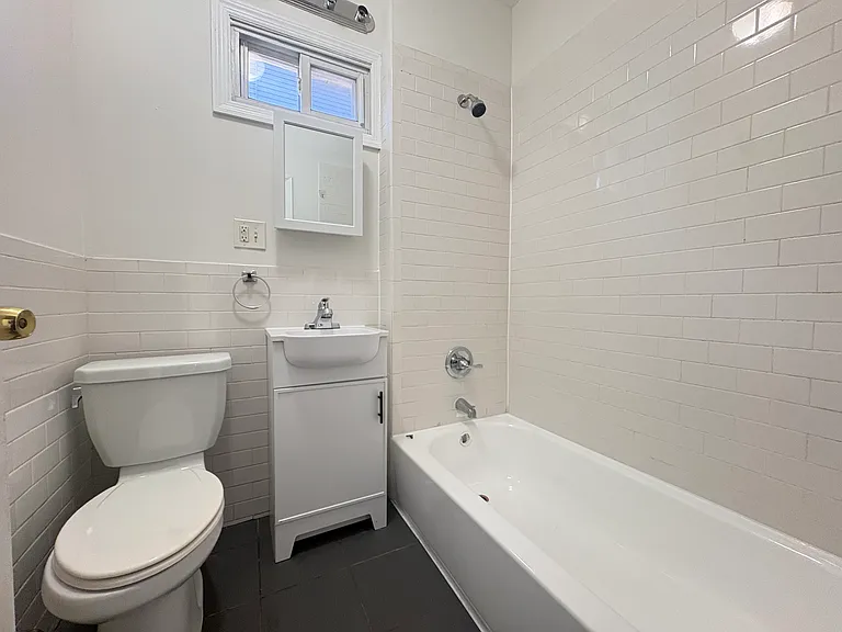 133 Boyd Ave #2 — Photo 7
