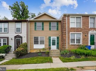 8009 Tyson Oaks Cir, Vienna, VA 22182