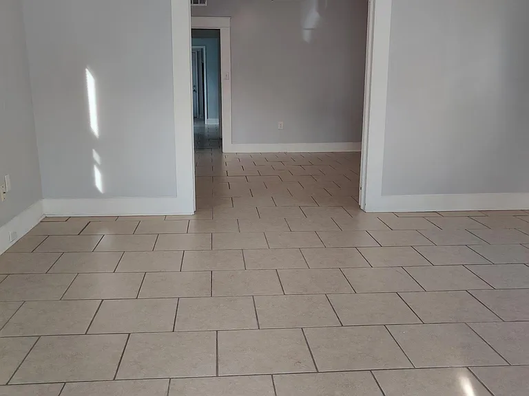 2627 Governor Nicholls St — Photo 6