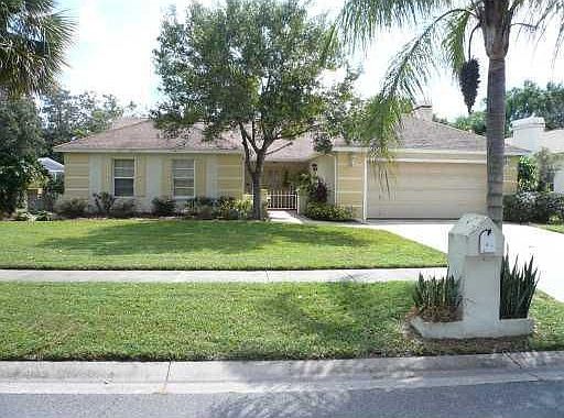 1st image of 1409 Dumont Dr