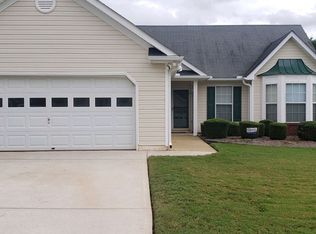 2500 Hillvale Cir, Lithonia, GA 30058