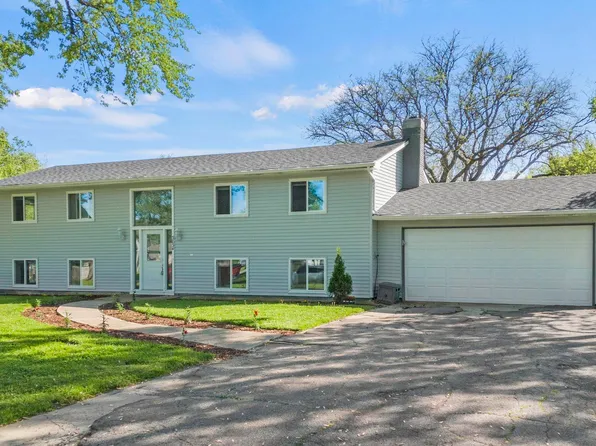 3834 Northcreek Dr, Fort Wayne, IN 46835