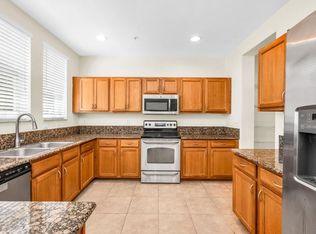 447 Corte Madera Ln Unit 7, West Palm Beach, FL 33401