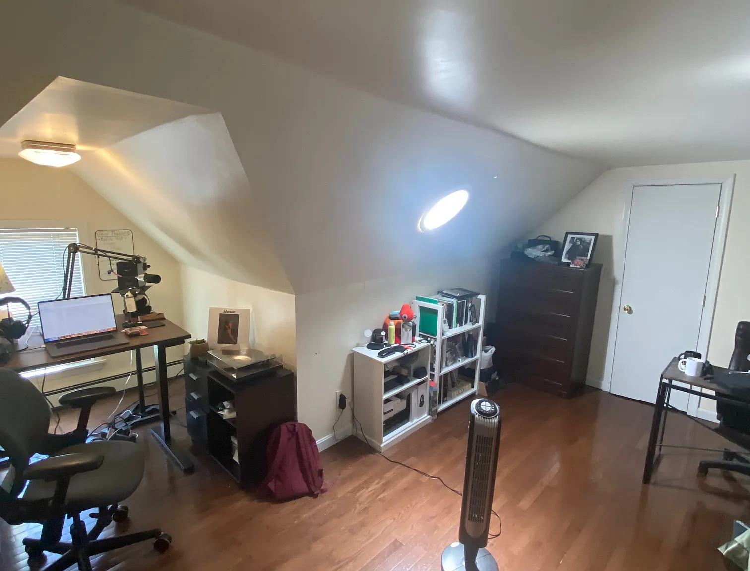 4 bed, $4,700 — Photo 3
