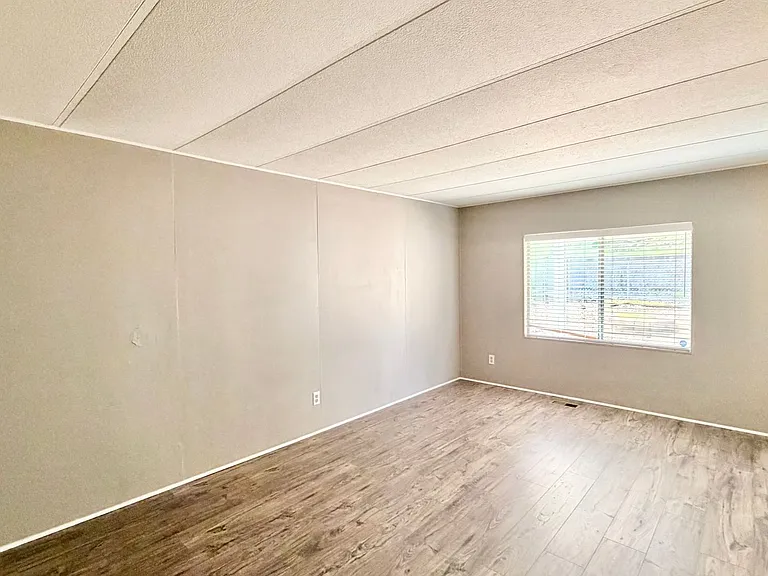 33259 Homestead Ln — Photo 13