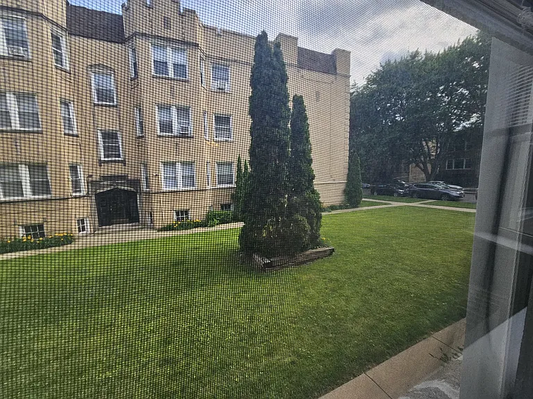 6551 N Francisco Ave #1A — Photo 6