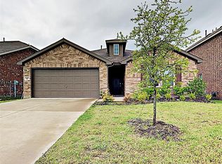 9445 Smoke Tree Dr, Forney, TX 75126