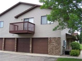 97 Conner Circle Cir SW, Rochester, MN 55902