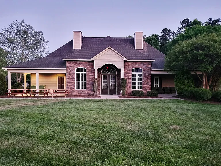 366 Crandon Rd — Photo 25