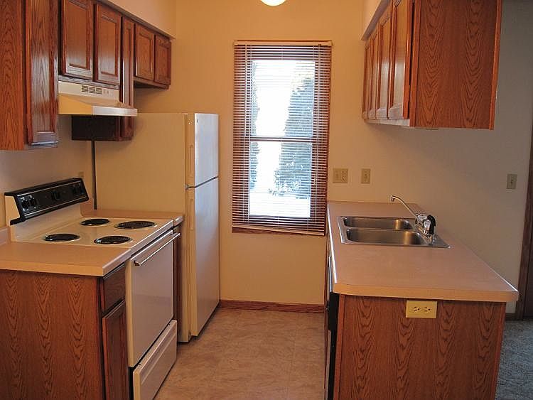 1st image of 1121 Mark Ave APT 8