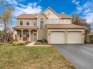 809 Dunhill Ct, Gurnee, IL