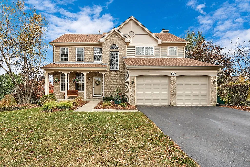 809 Dunhill Ct photo 1