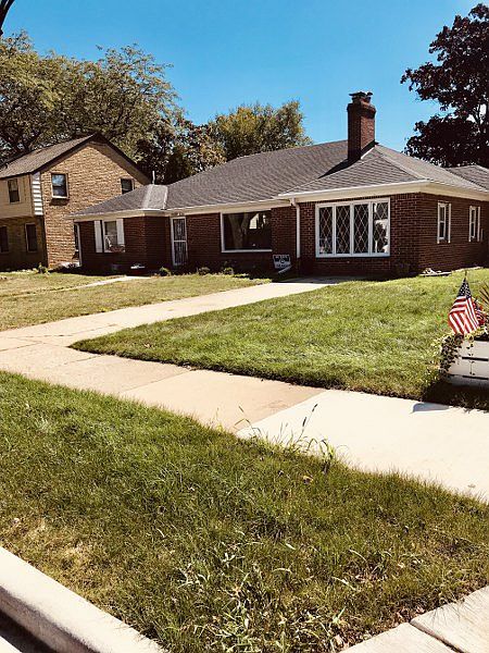 1st image of 539 Elm Ave