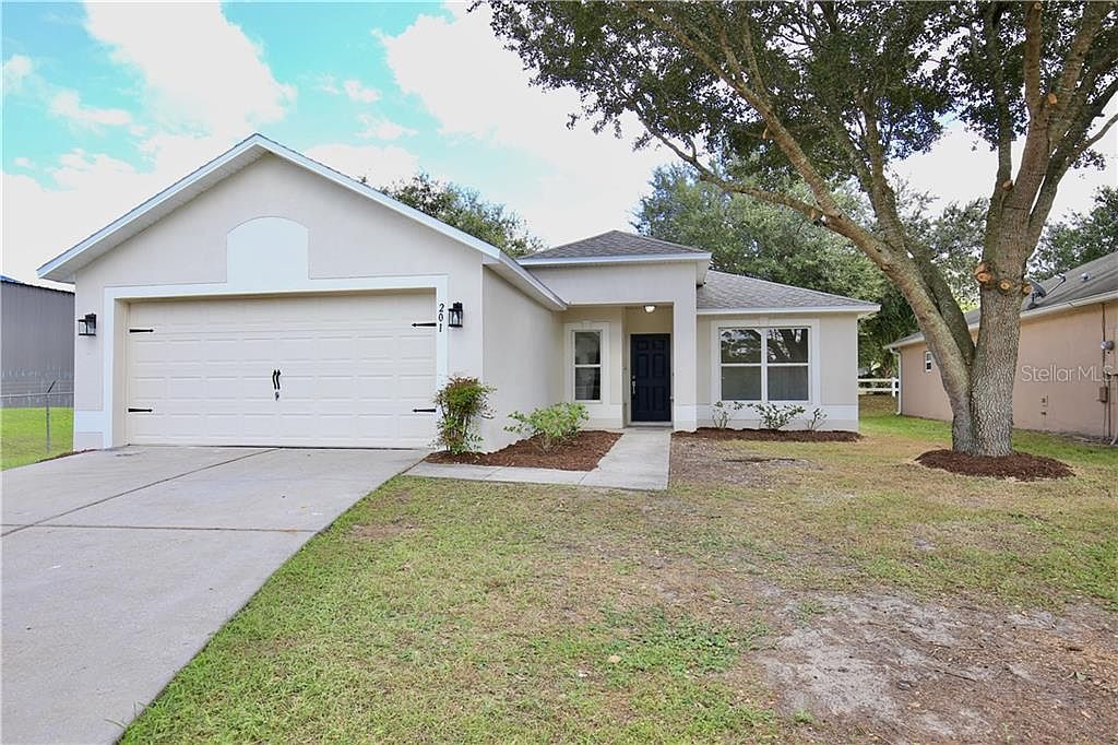 201 Curtis Ave Groveland Fl 34736 Zillow