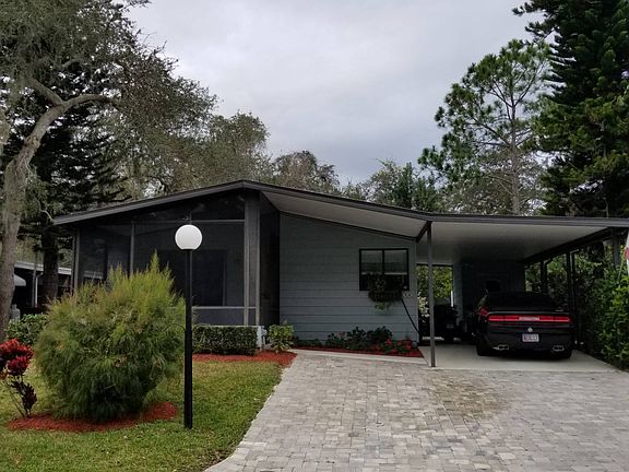 2nd image of 36 Glen Falls Dr