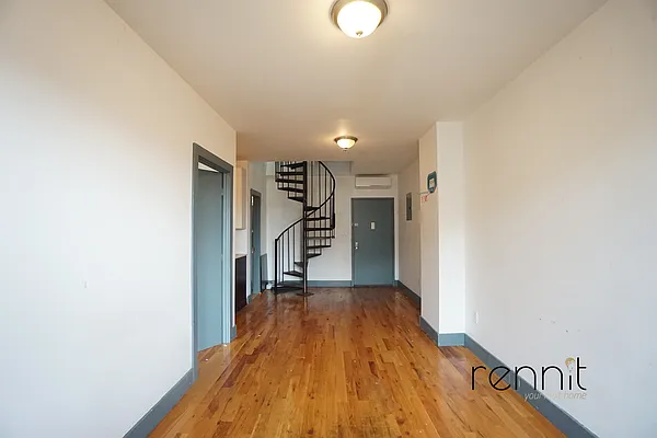 Rented by Rennit Inc. | media 25