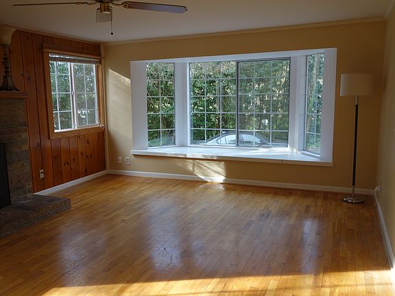 Living Room Bay Window