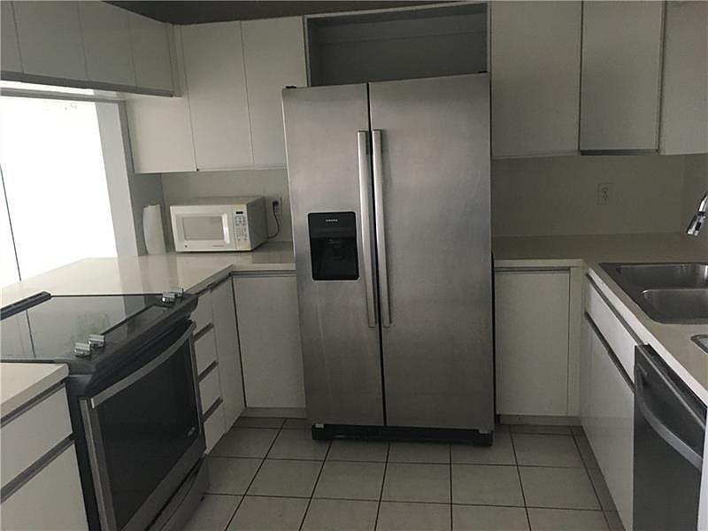 1st image of 9470 Live Oak Pl APT 307