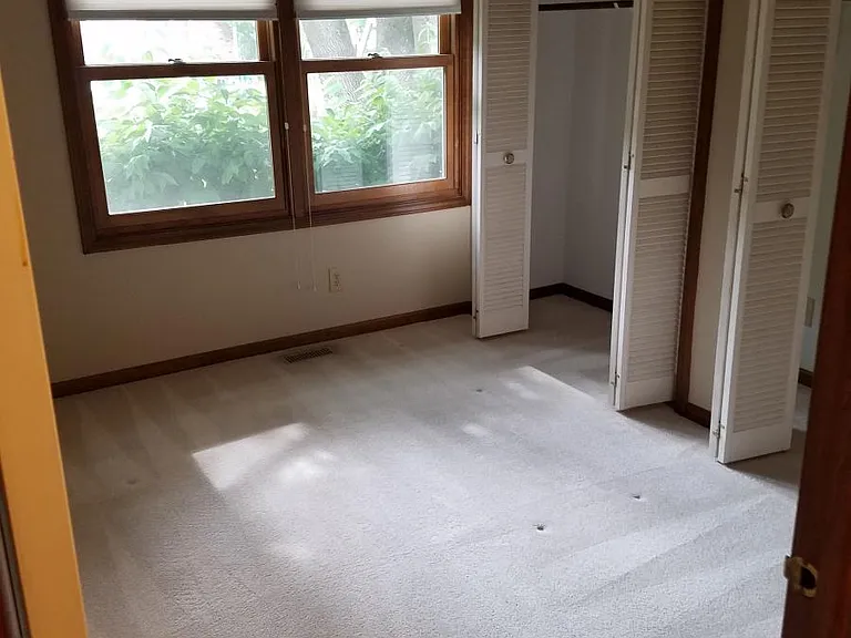 4640 Woodshire Dr — Photo 12