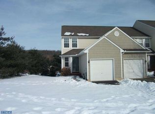 8 Marc Dr, Coatesville, PA 19320