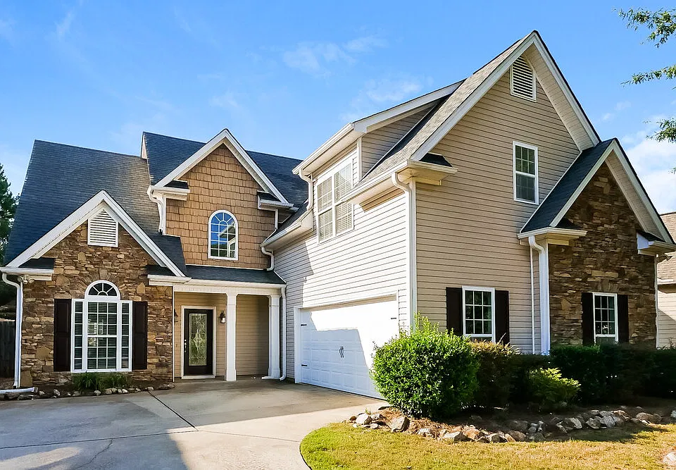 154 Village Park Dr