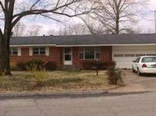 820 N 12th St, Rogers, AR 72756