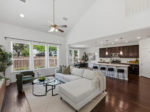 10700 Tramonto Dr, Austin, TX 78748