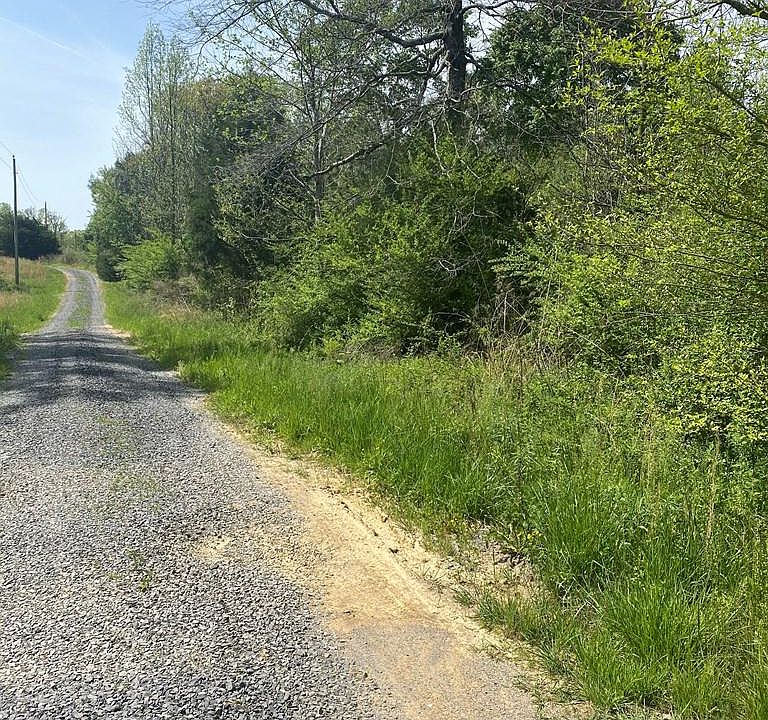 2nd image of 294 Shannon Rd SE